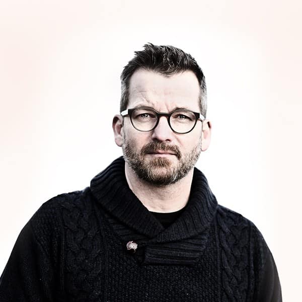 https://pluvqamzer.info/wp-content/uploads/2019/05/jesper-profile-2.jpg